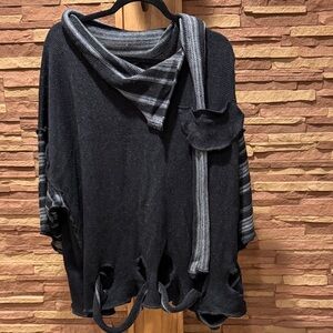 Prisa Black and Gray Knitwear